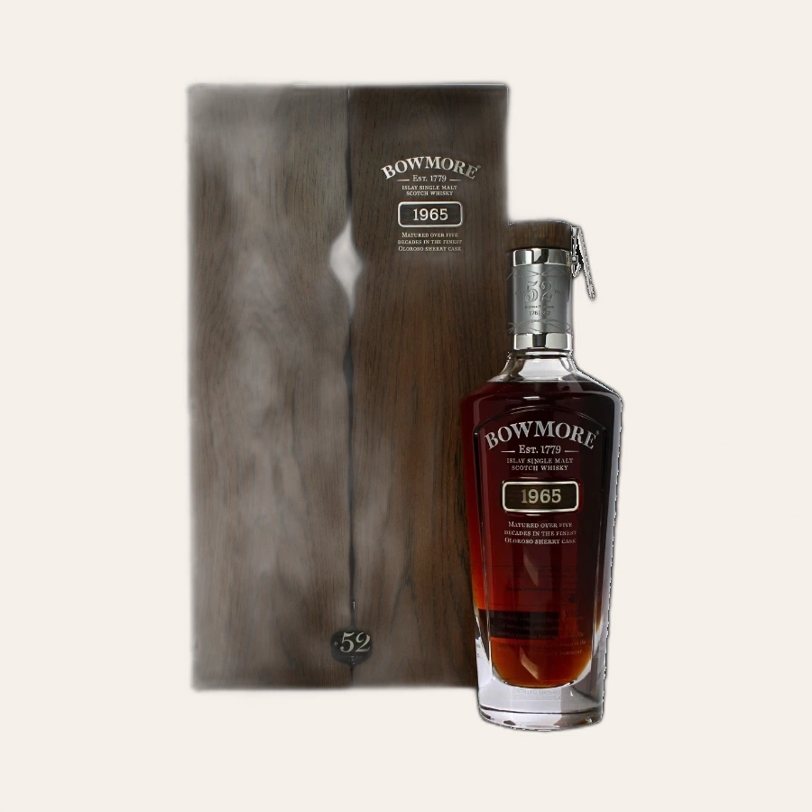 Rượu Whisky Bowmore 52 Year Old 1965