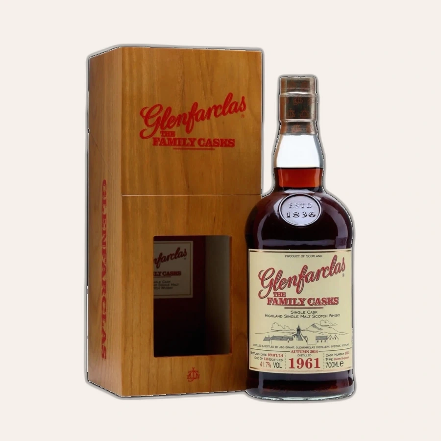 Rượu Whisky Glenfarclas 53 Year Old Family Casks 1961