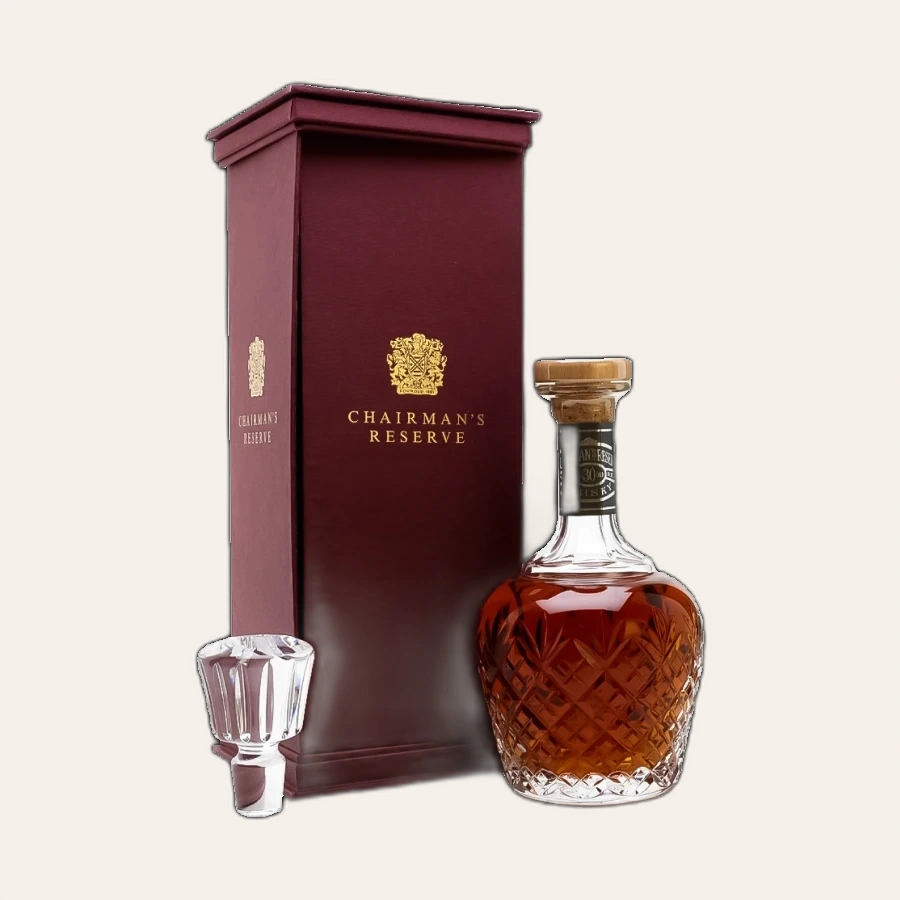 Rượu Whisky Chivas 30 Year Old The Chairman's Reserve