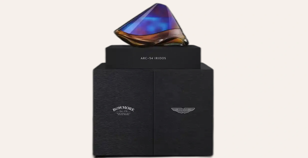 Aston Martin Và Bowmore Ra Mắt ARC-54 Iridos Edition Tại Sotheby’s