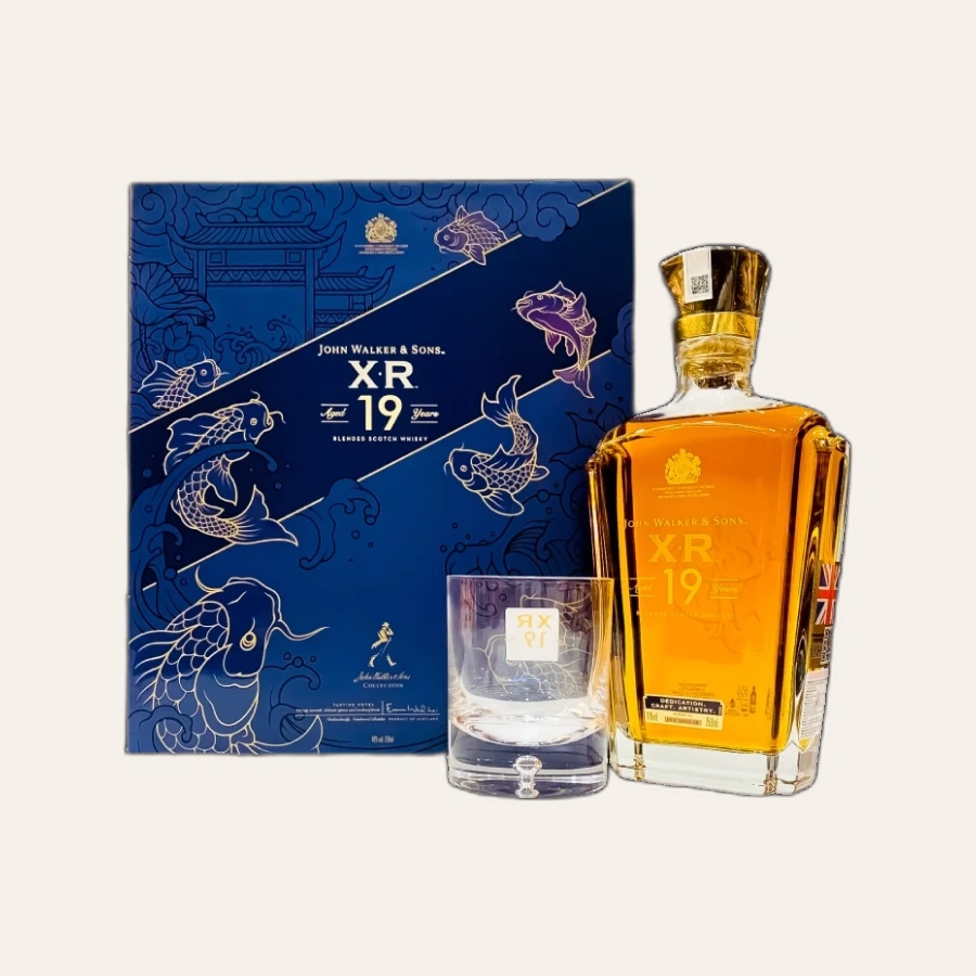 Rượu Whisky Johnnie Walker XR 19 Year Old Phiên Bản Hộp Quà Tết 2024
