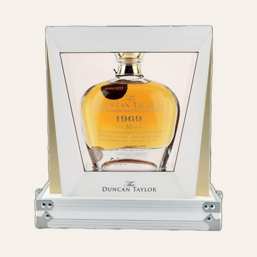 Rượu Whisky Caperdonich 50 Year Old 1969 Duncan Taylor