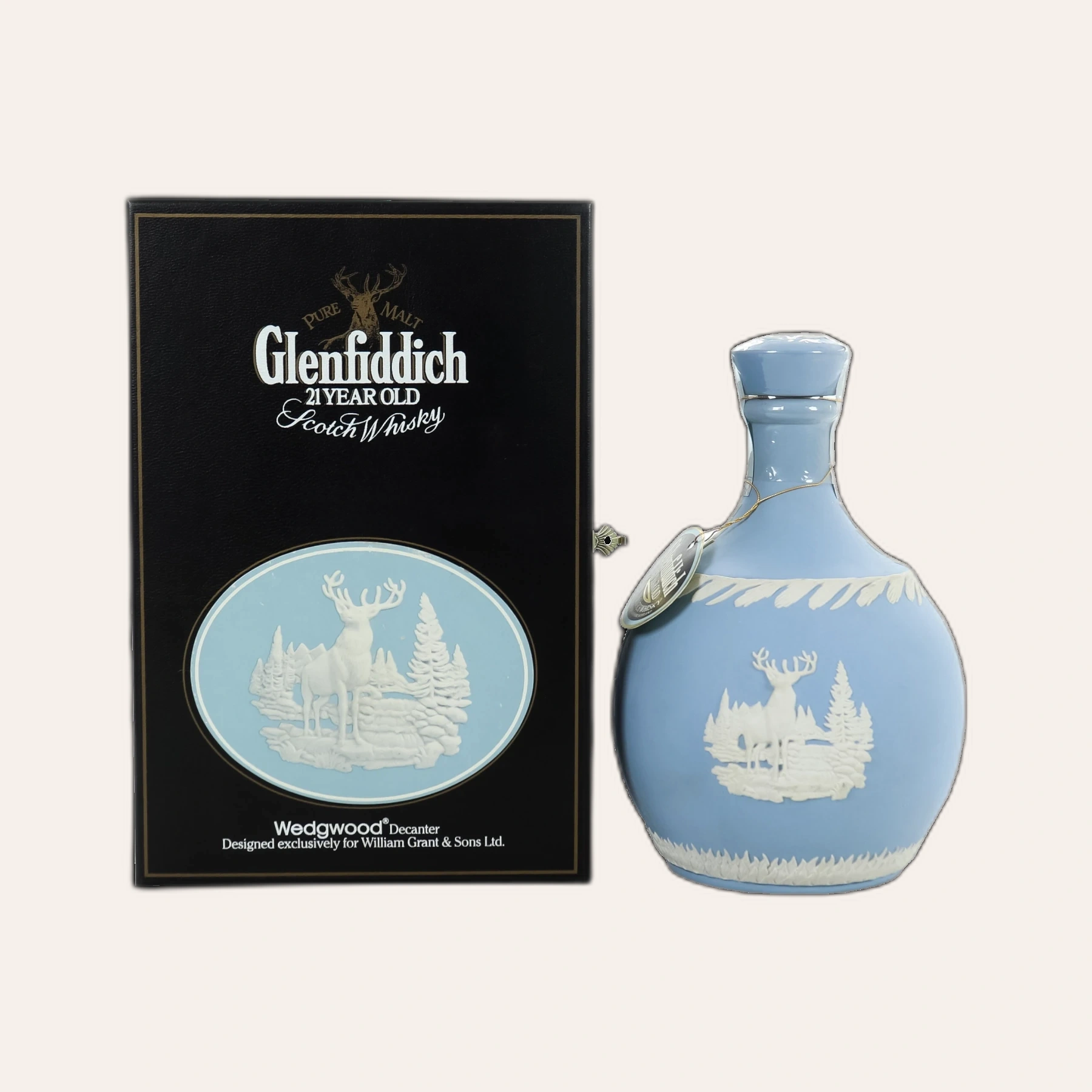 Rượu Whisky Glenfiddich 21 Year Old Wedgwood Decanter