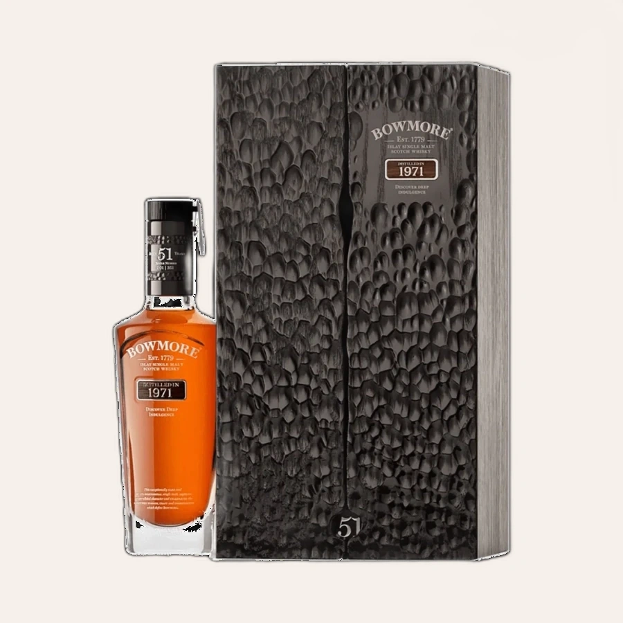 Rượu Whisky Bowmore 51 Year Old 1971