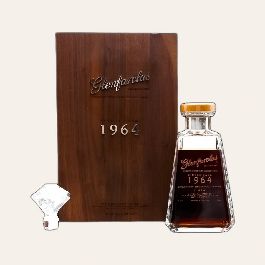 Rượu Whisky Glenfarclas 50 Year Old Single Cask Decanter 1964