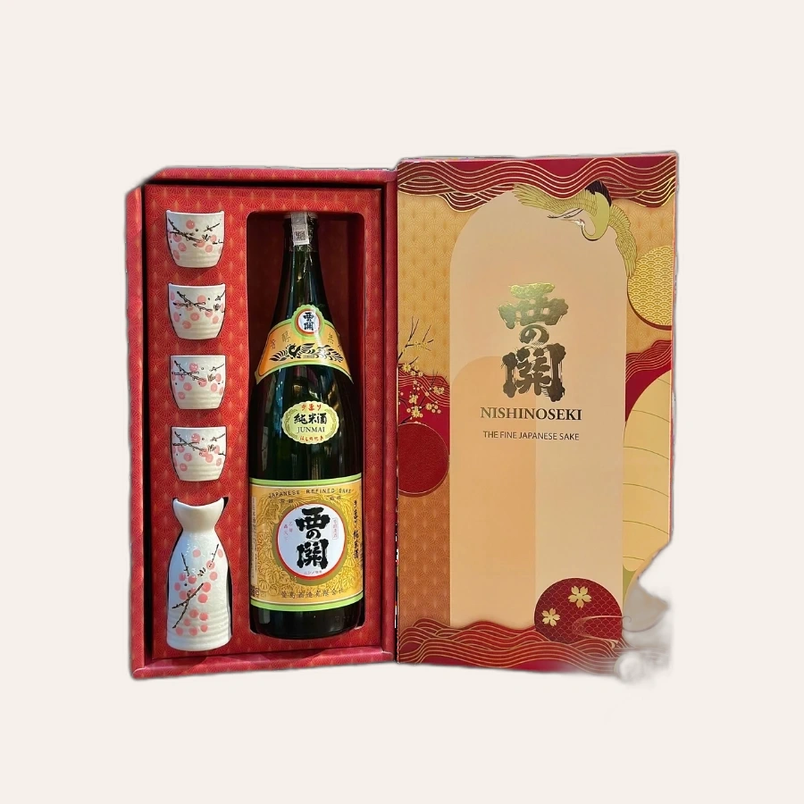 Set Rượu Sake Nhật Nishinoseki Junmai 1800ml Hộp Quà Tết 2025