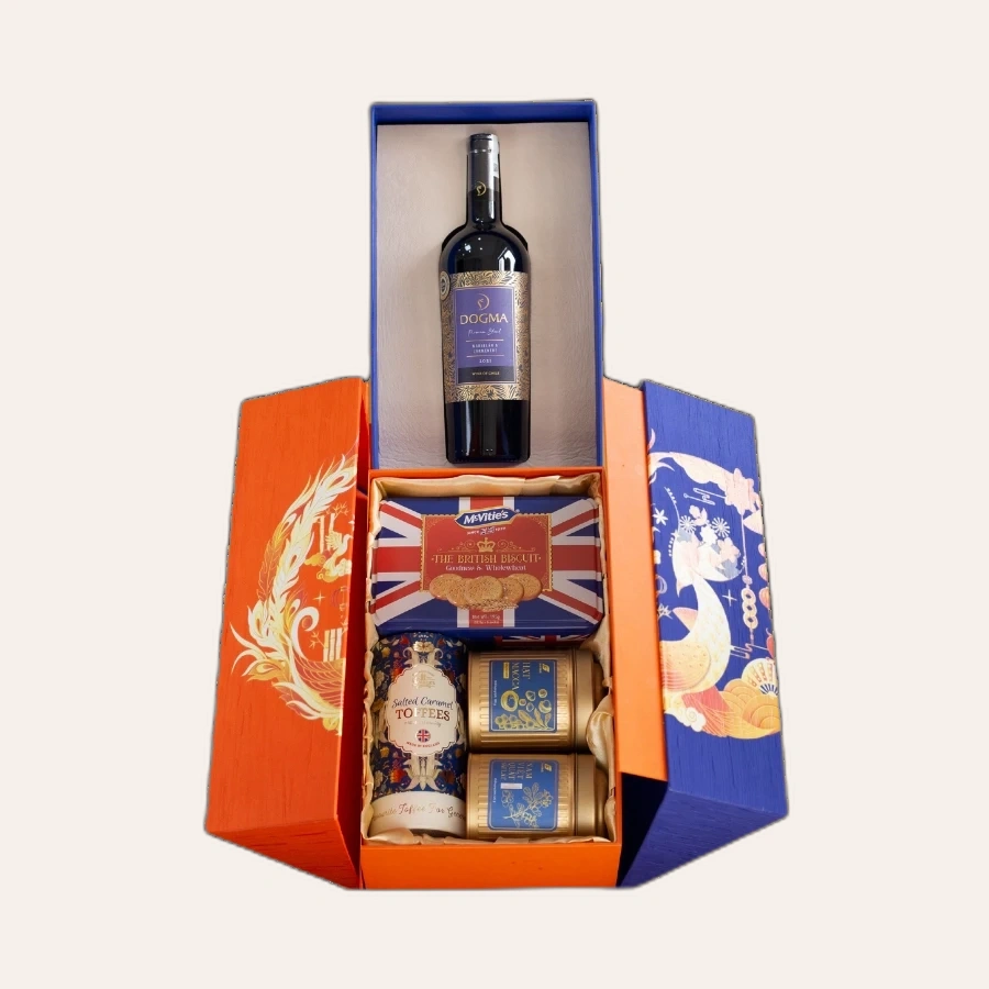 Rượu Vang Đỏ Chile Dogma Gran Reserva Marselan & Carmenere Hộp Quà Tết 2026 Set Lộc Khổng Tước 1