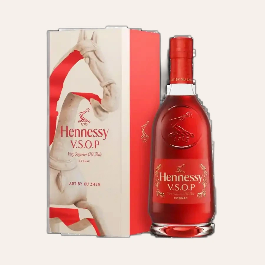 Rượu Cognac Hennessy VSOP Limited Edition Year of The Horse Hộp Quà Tết Bính Ngọ 2026
