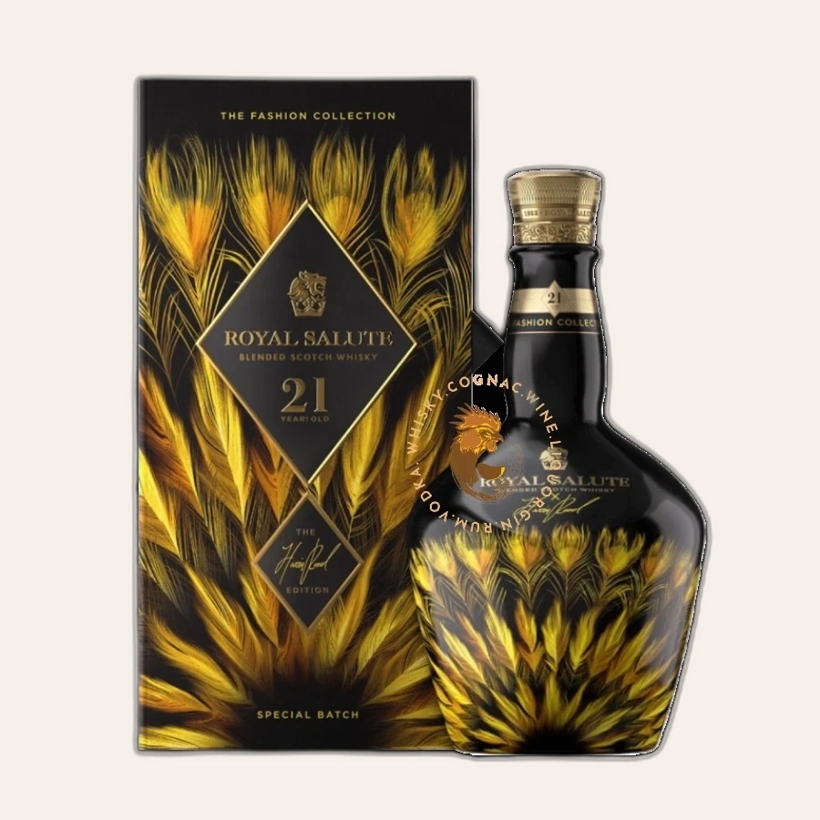 Rượu Whisky Royal Salute 21 Year Old The Harris Reed Edition Màu Vàng