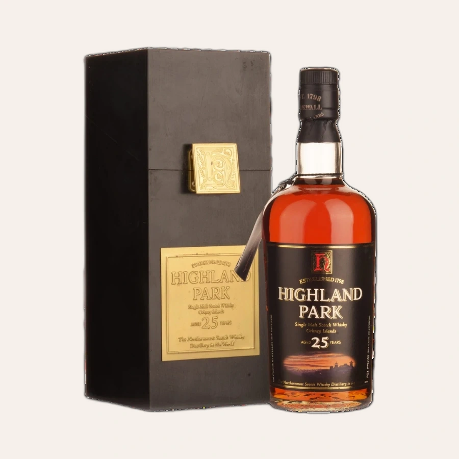 Rượu Whisky Highland Park 25 Year Old Wooden Box
