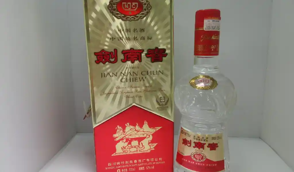 Kiếm Nam Xuân Bạch Tửu Trung Hoa