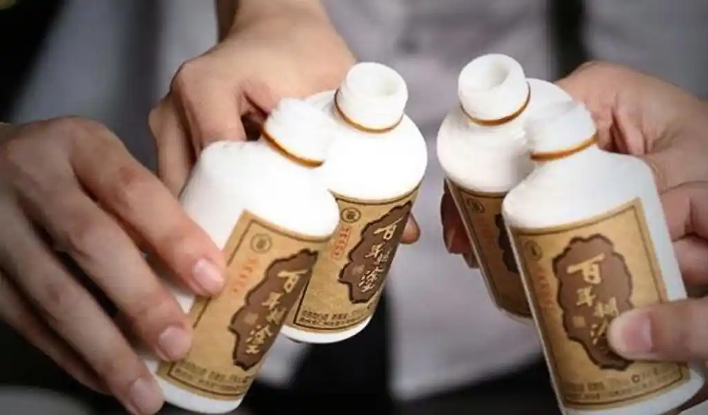 Bách Niên Hồ Đồ Truyền Thống