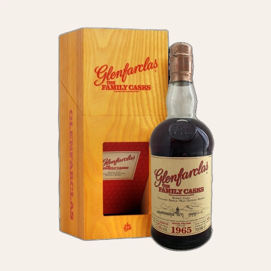 Rượu Whisky Glenfarclas 47 Year Old Family Casks 1965