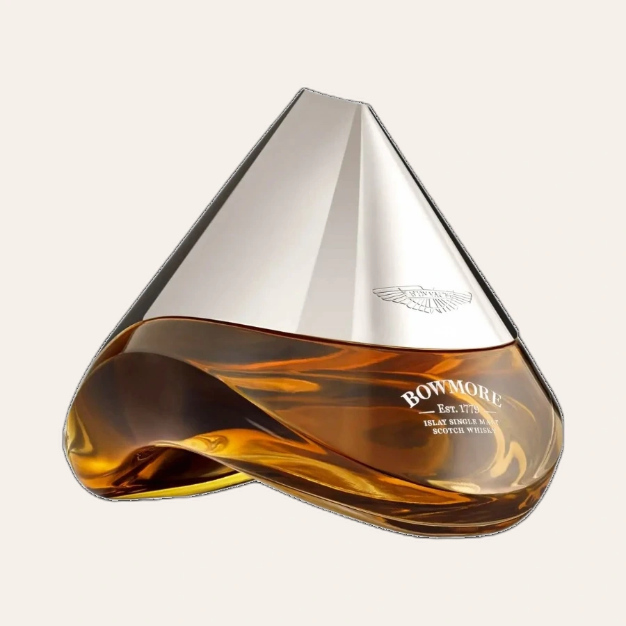 Rượu Whisky Bowmore 52 Year Old Aston Martin ARC