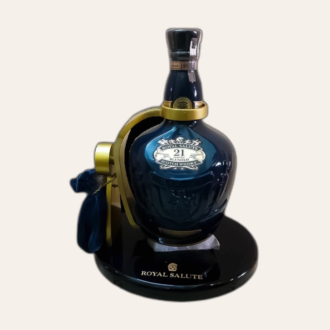 Rượu Whisky Royal Salute 21 Year Old 3000 ml (Kèm Kệ Đỡ)