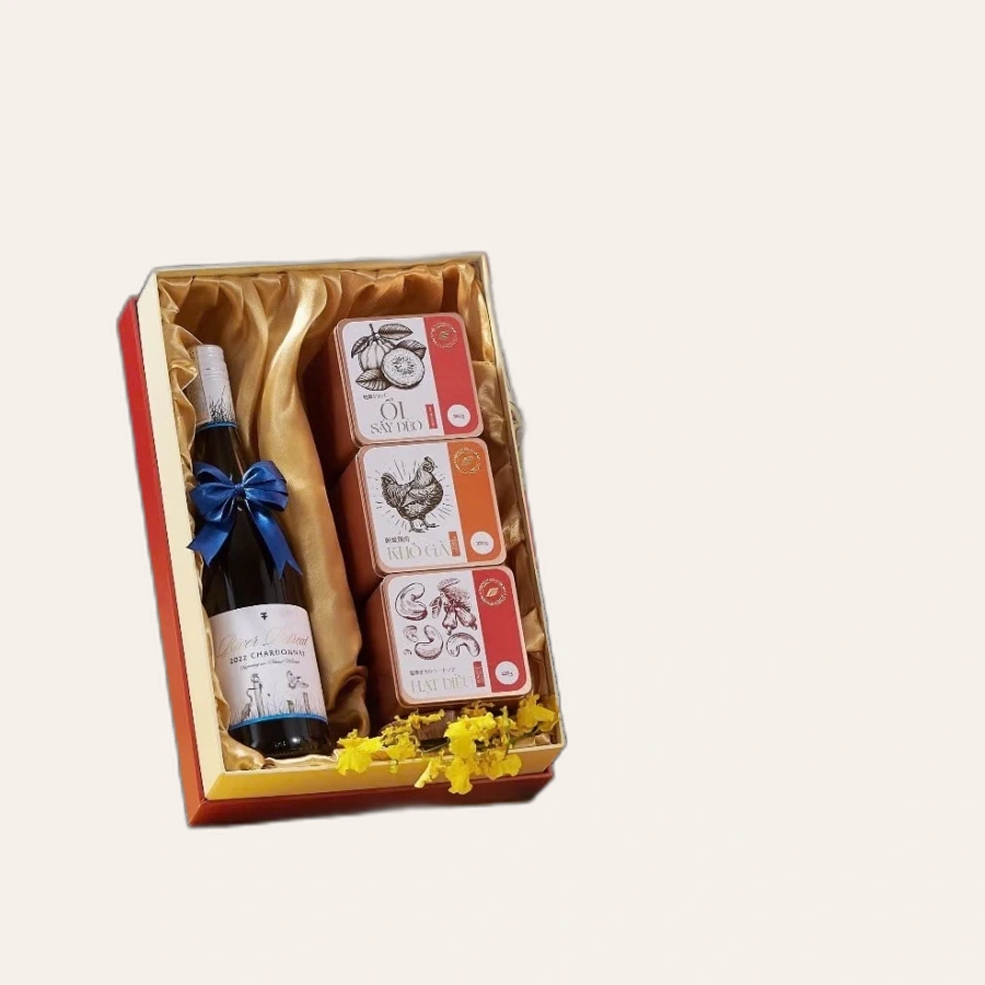 Rượu Vang Trắng Úc Trentham Estate River Retreat Chardonnay Hộp Quà Tết 2025