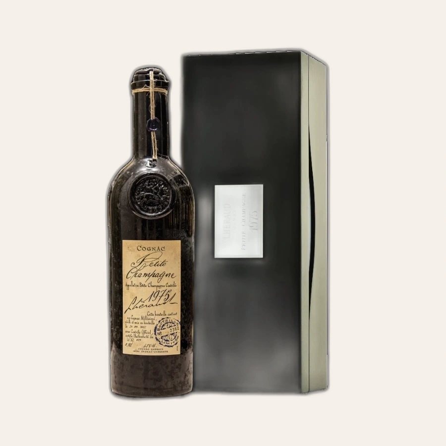 Rượu Cognac Petite Champagne 1975